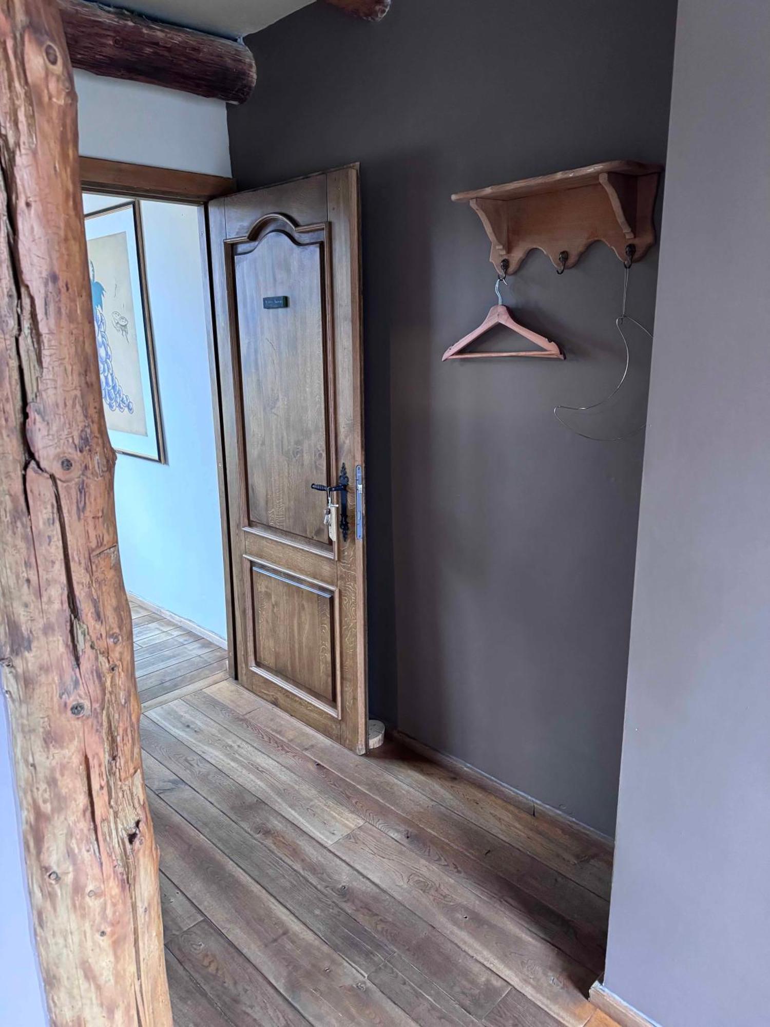 Lesterny Buteo Chambres D'Hotes & Espresso المظهر الخارجي الصورة