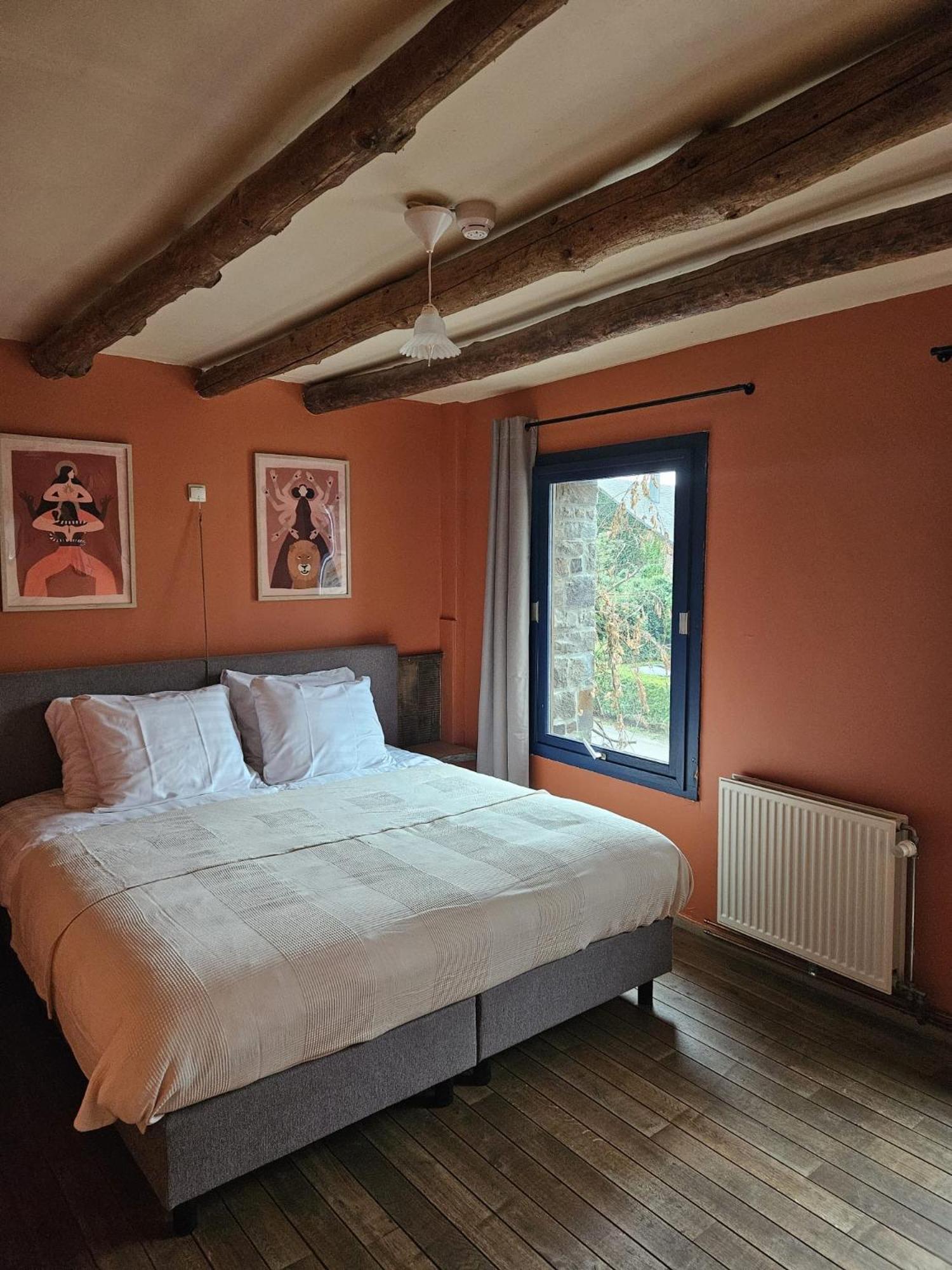 Lesterny Buteo Chambres D'Hotes & Espresso المظهر الخارجي الصورة